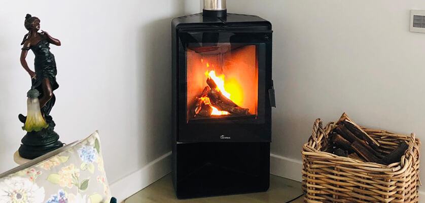 Lacunza Atlantic 613R Corner Closed Combustion Fireplace